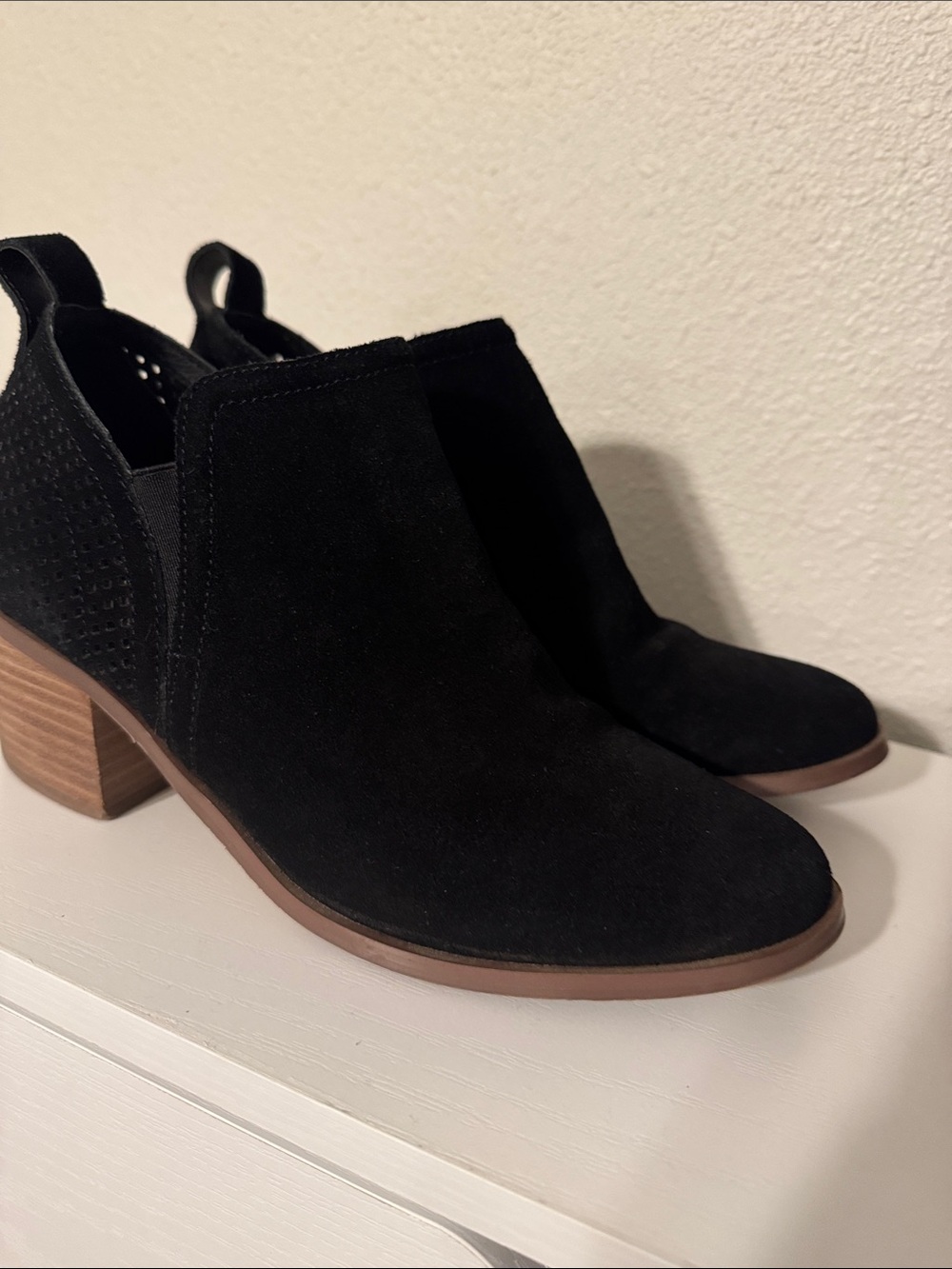 Steve Madden Black Suede Ankle Booties with Stacked Heel